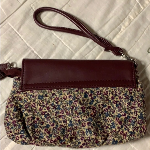 Elephant backpack and 2 Owl wristlets. - Picture 9 of 10